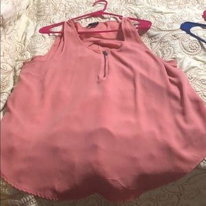 Torrid flowy tank with zipper